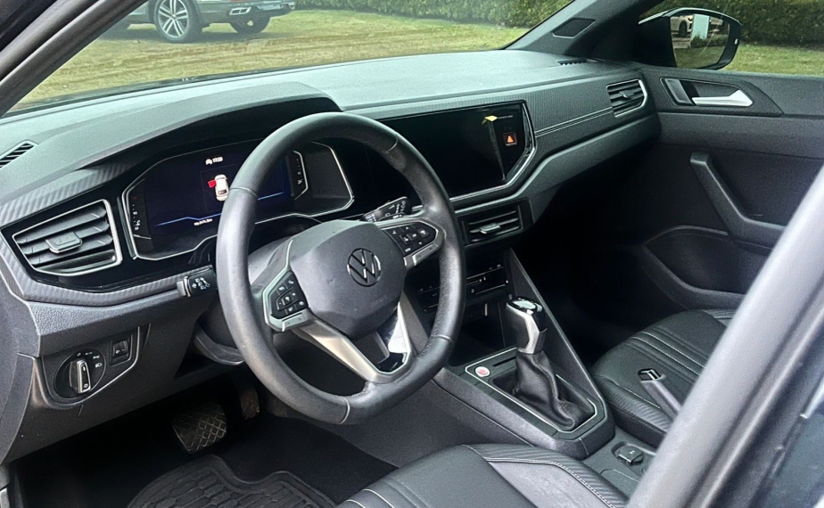 volkswagen nivus 1.0 200 tsi total flex highline automatico 4p 20259