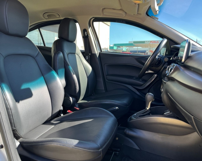fiat cronos 1.8 e.torq flex precision at6 4p automatico 20196