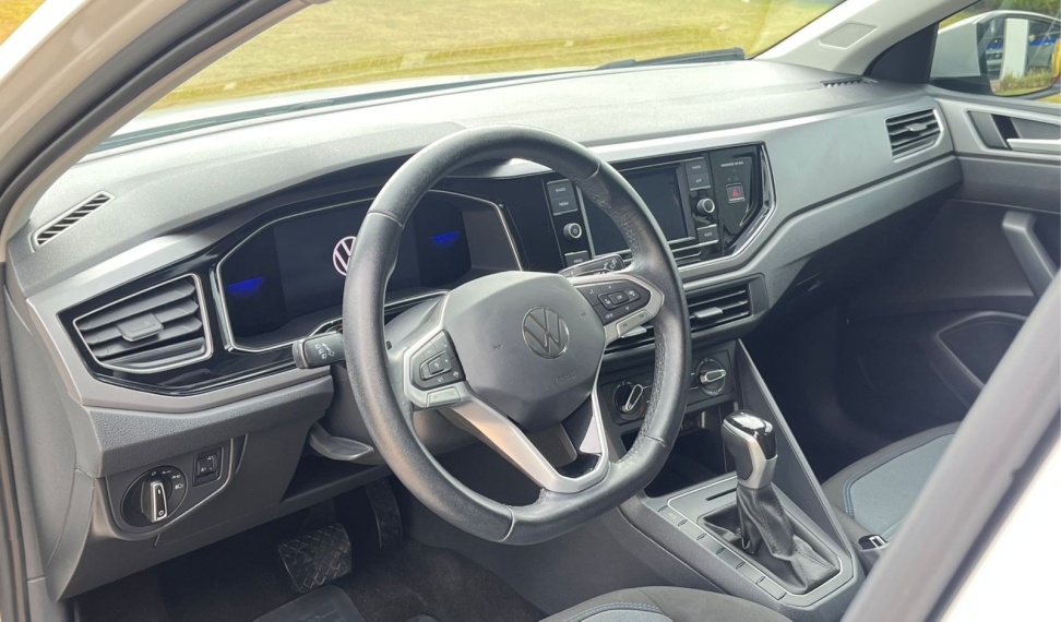 volkswagen nivus 1.0 200 tsi total flex comfortline automatico 4p 202310