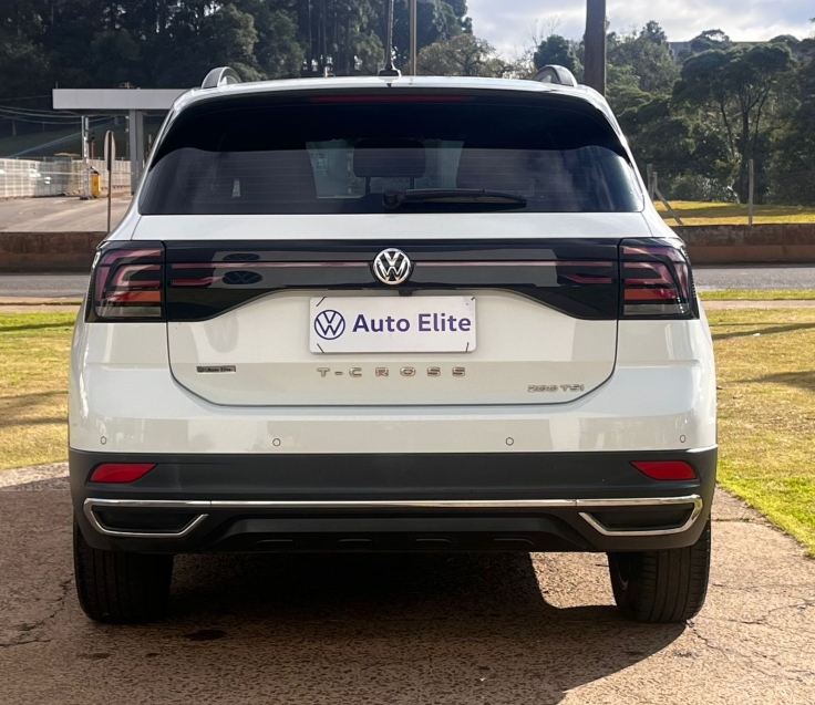 volkswagen t-cross 1.0 200 tsi total flex comfortline automatico 4p 20213