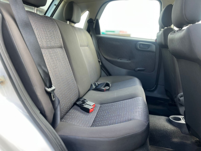 chevrolet corsa 1.4 mpfi maxx 8v flex 4p manual 20106