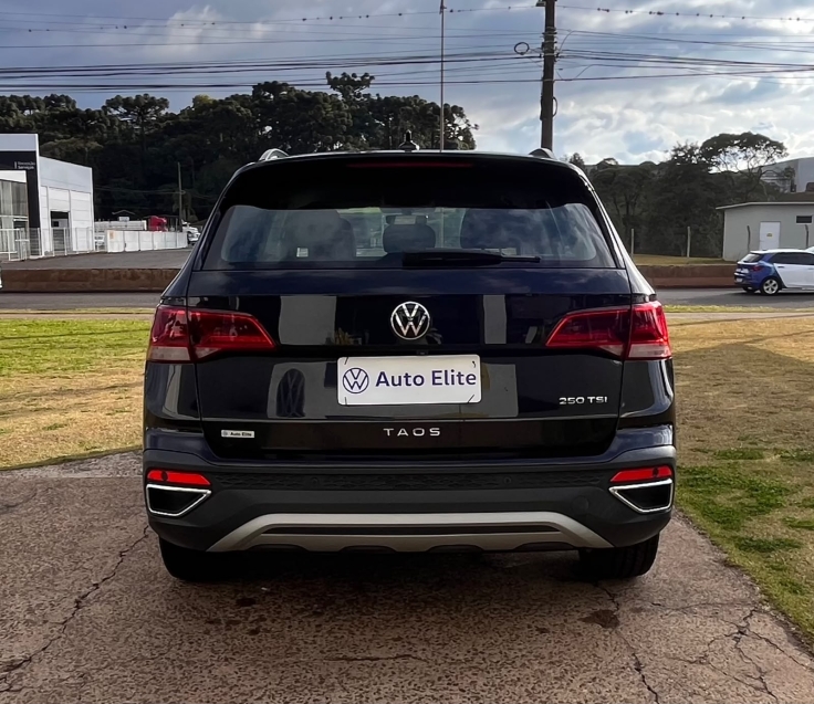 volkswagen taos 1.4 250 tsi total flex comfortline automatico 4p 20223