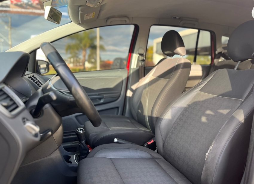 volkswagen spacefox 1.6 msi comfortline 8v flex 4p manual 20168