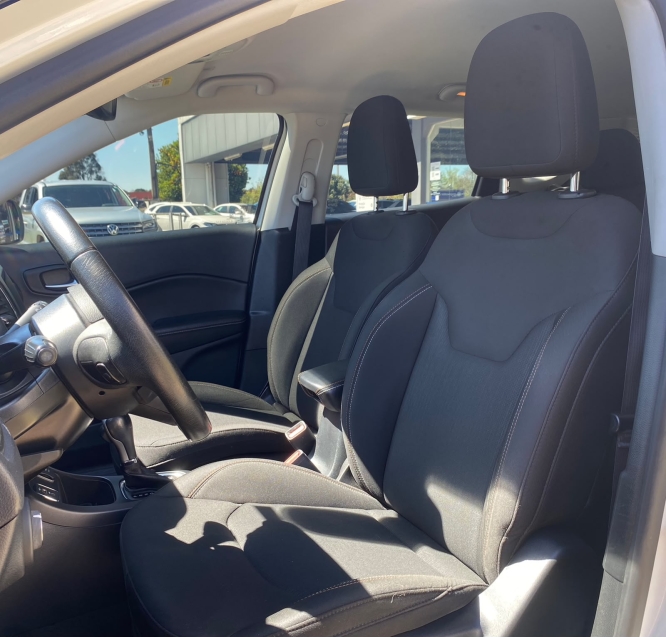 jeep compass 2.0 16v flex sport automatico 4p 20208