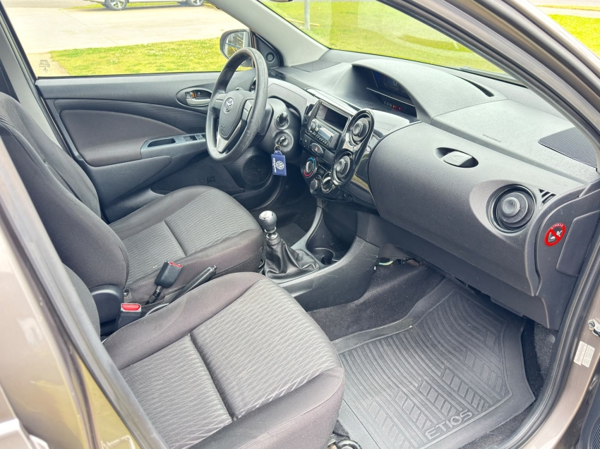 toyota etios 1.3 x 16v flex 4p manual 20196