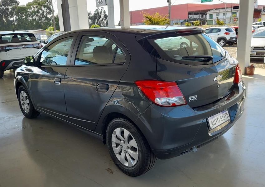 chevrolet/onix 10 mt joye