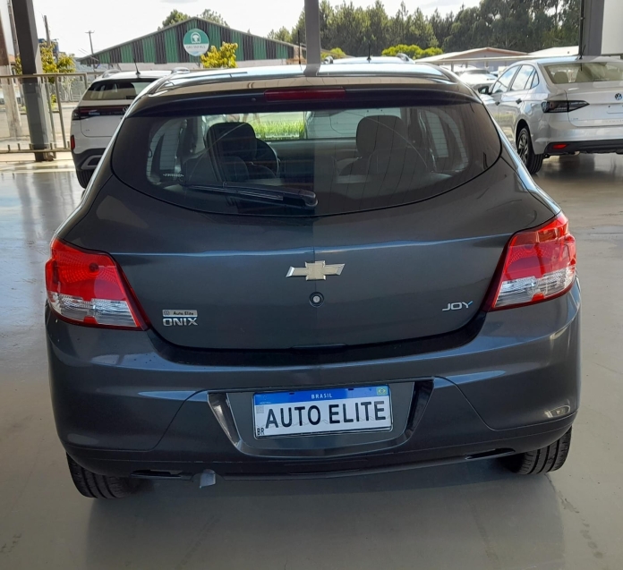 chevrolet/onix 10 mt joye