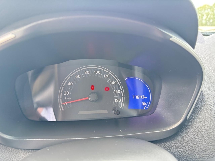 renault/kwid zen 1.0,vermelho,2018/2019,completo