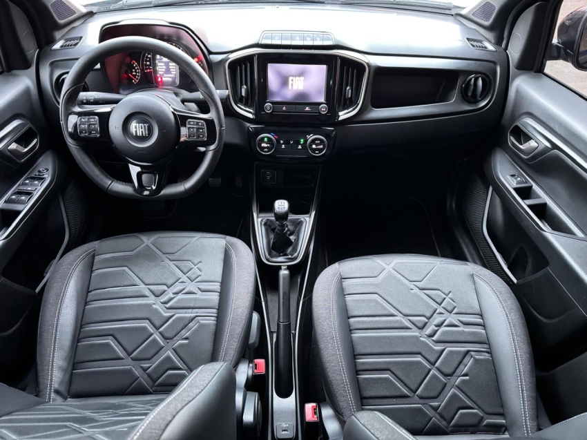 fiat/strada volcano 1.3, manual,202/2023,preta,completa
