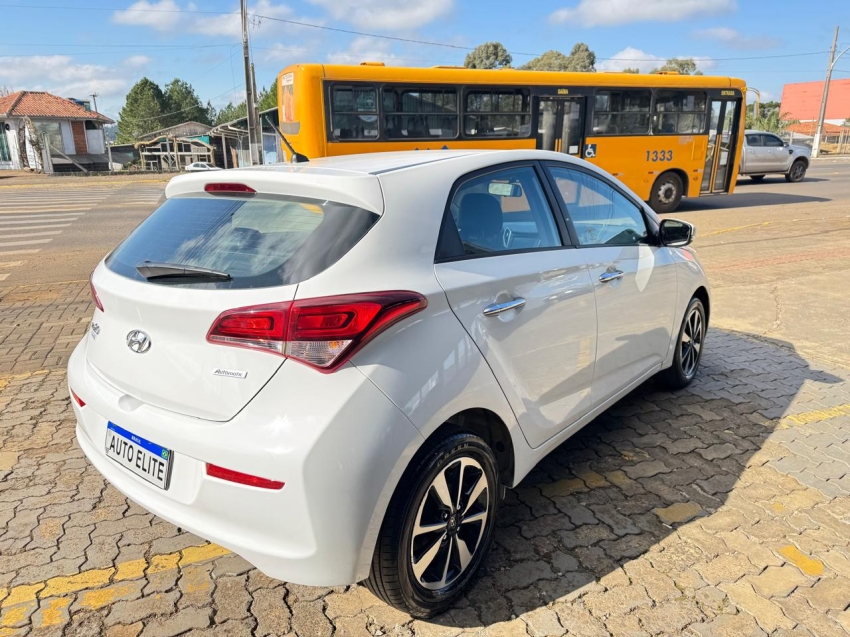 hyndai/hb20 comf 1.6,2016/2017,completo,branco,manual