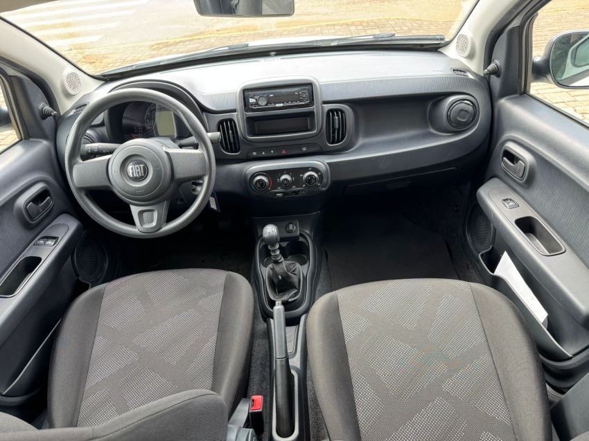 fiat/mobi 1.0 like ,branco, 2023/2014, completo6