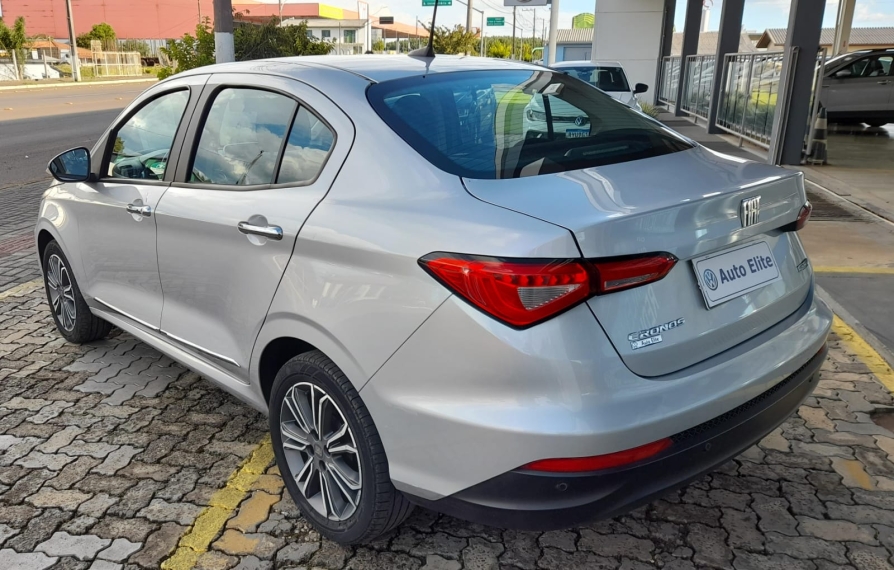 fiat/cronos prec at 1.8,2021/2021,prata,completo3