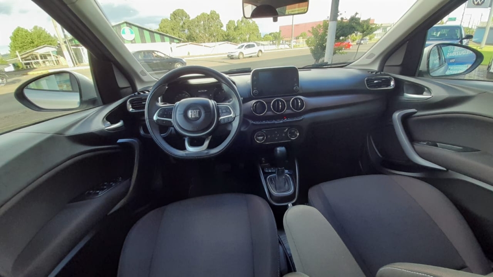 fiat/cronos prec at 1.8,2021/2021,prata,completo8