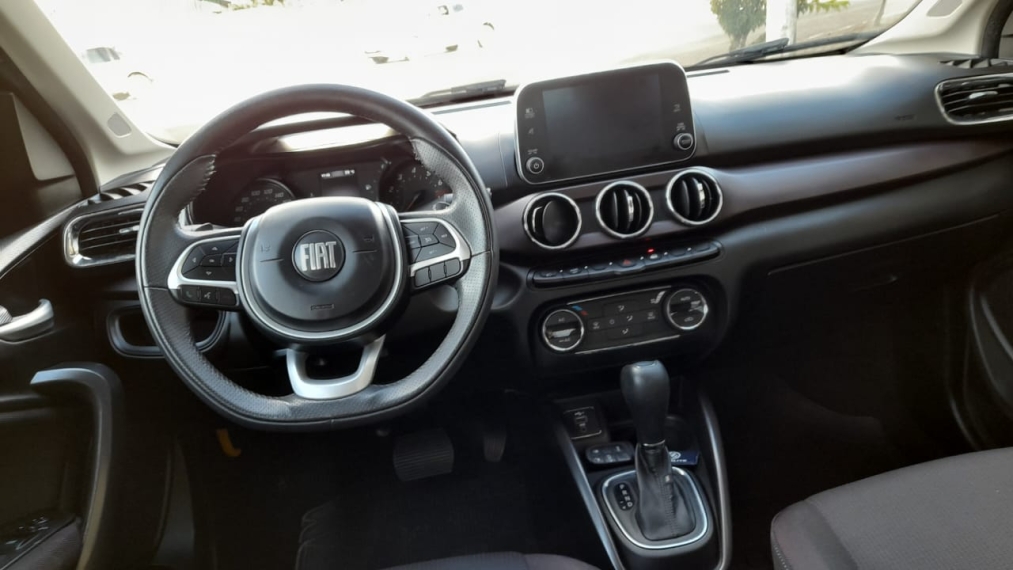 fiat/cronos prec at 1.8,2021/2021,prata,completo9