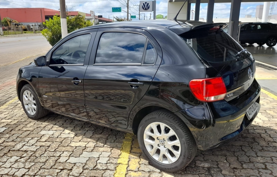 vw/gol 1.6, preto, 2013/2014,completo2