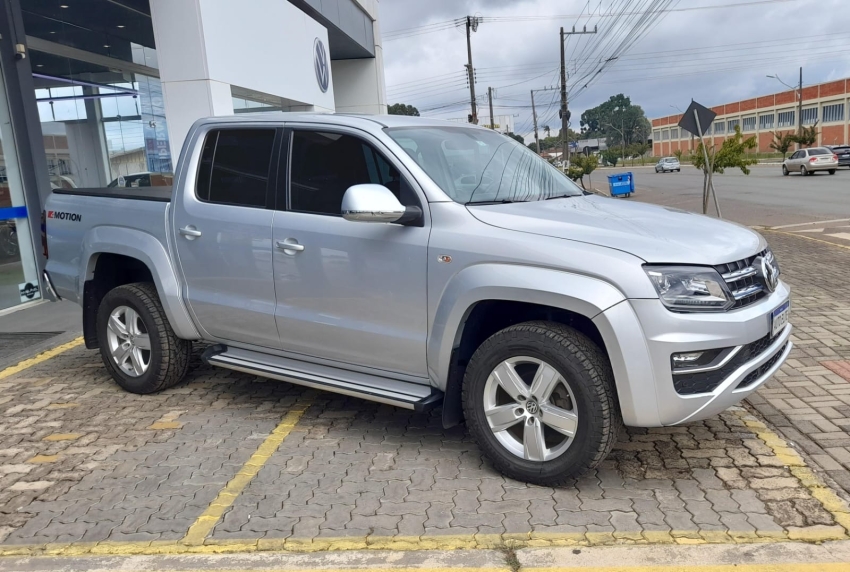 vw/amarok cd 4x4 diesel high, 2016/2017,completa,prata7
