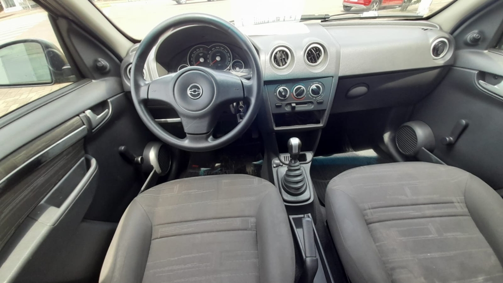 gm/prsima maxx 1.0,2009/2010,verde com ar quente e som9