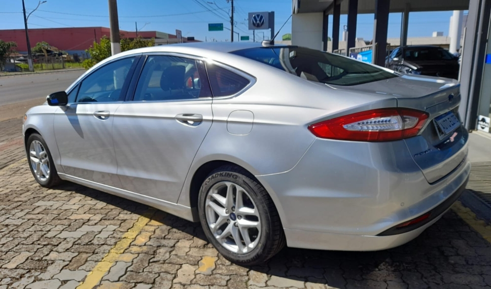 ford fusion 2.5 automatico4