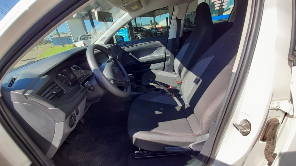 vw polo mpi 1.0,branca,2023/2024,completo10