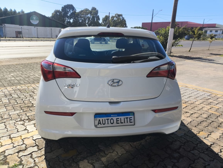 hb20 1.0 comfort,2018/2019,branco,completo3