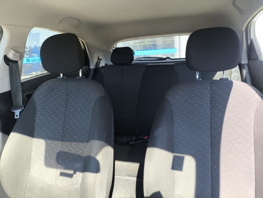 hb20 1.0 comfort,2018/2019,branco,completo12