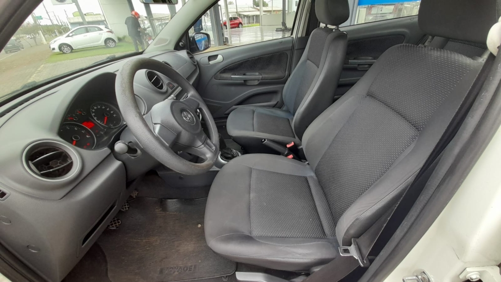 vw/voyage city 2014/2015,branco,completo11