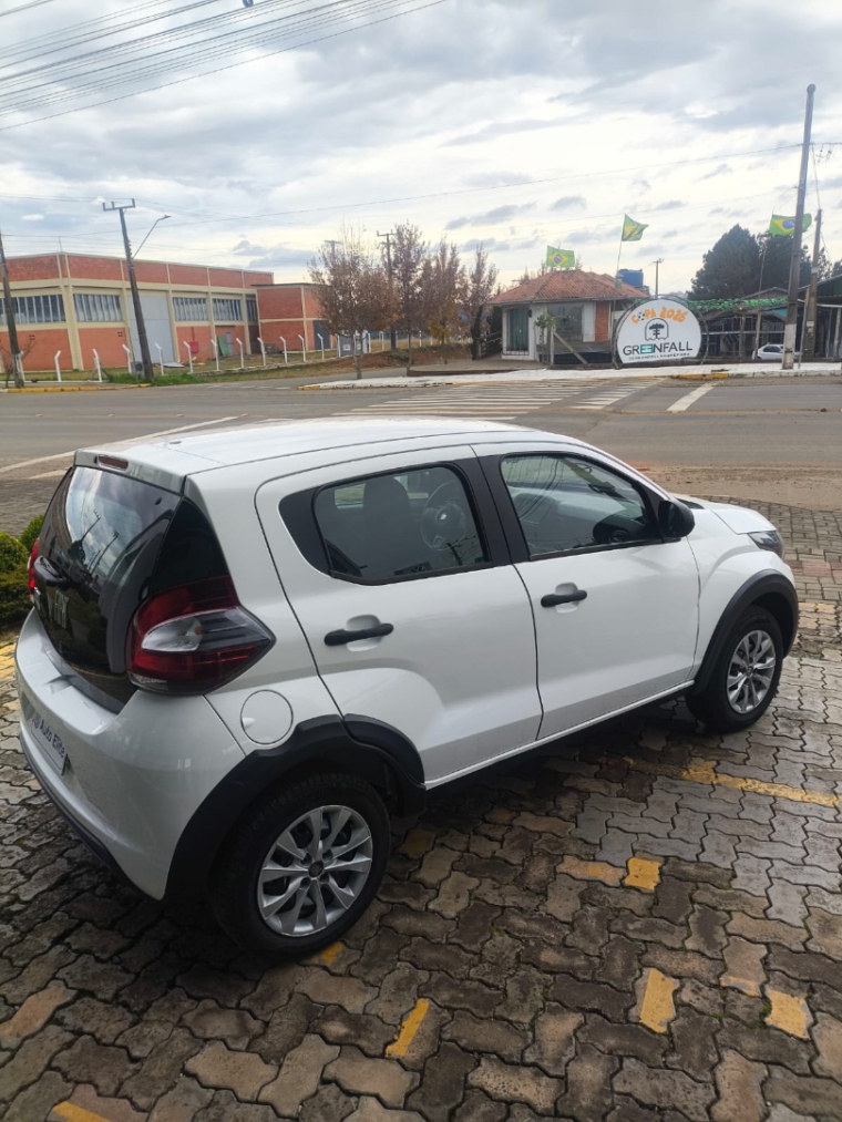 fiat mobi 1.0 evo flex like. manual 9.9 4p 20214