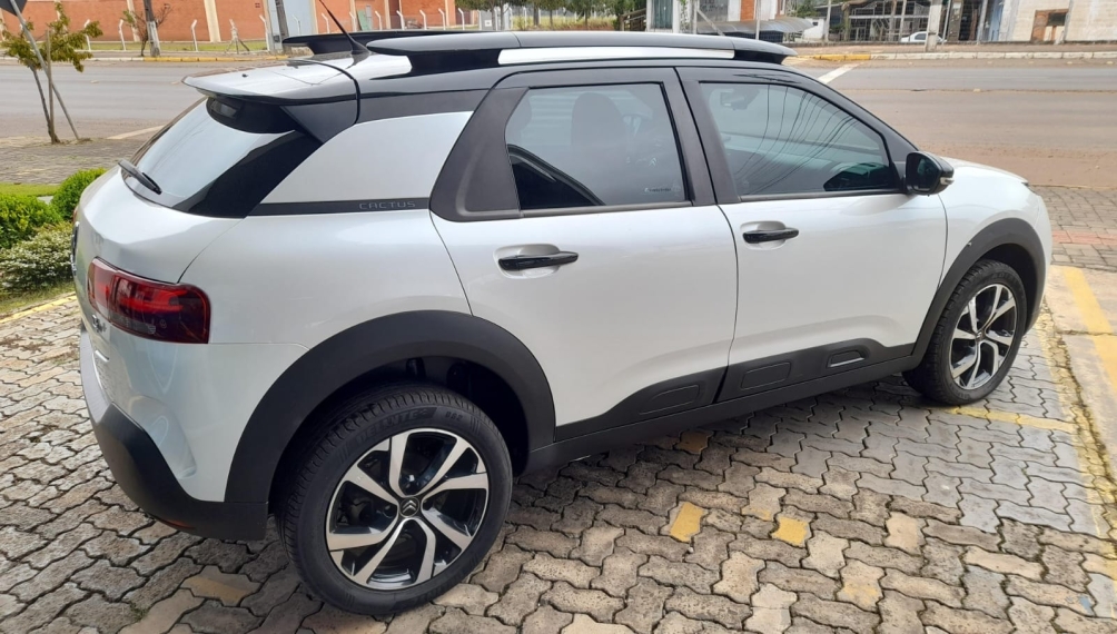 citroen c4 cactus 1.6 thp flex shine eat6 1.5 4p automatico 20195