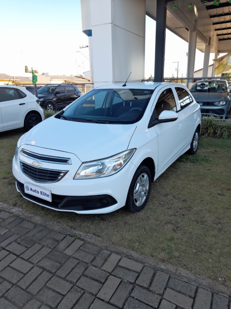 chevrolet onix 1.0 mpfi lt 8v flex 4p manual 2014
