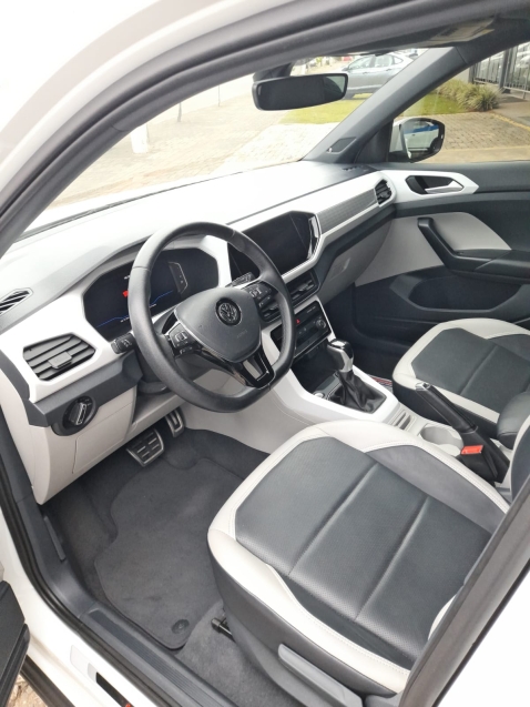 volkswagen t-cross 1.4 250 tsi total flex highline automatico 4p 20217