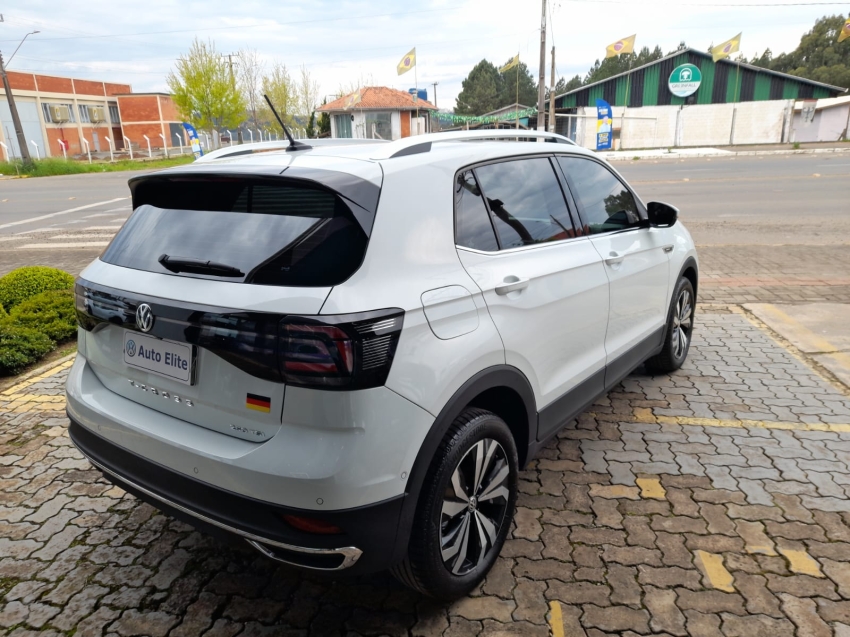 volkswagen t-cross 1.4 250 tsi total flex highline automatico 4p 20215