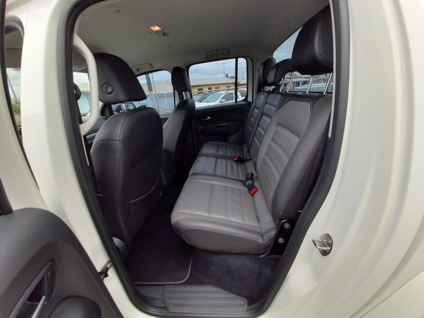 volkswagen amarok 3.0 v6 tdi diesel highline cd 4motion automatico 4p 201910