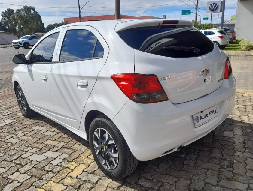 chevrolet onix 1.0 mpfi lt 8v flex 4p manual 20163