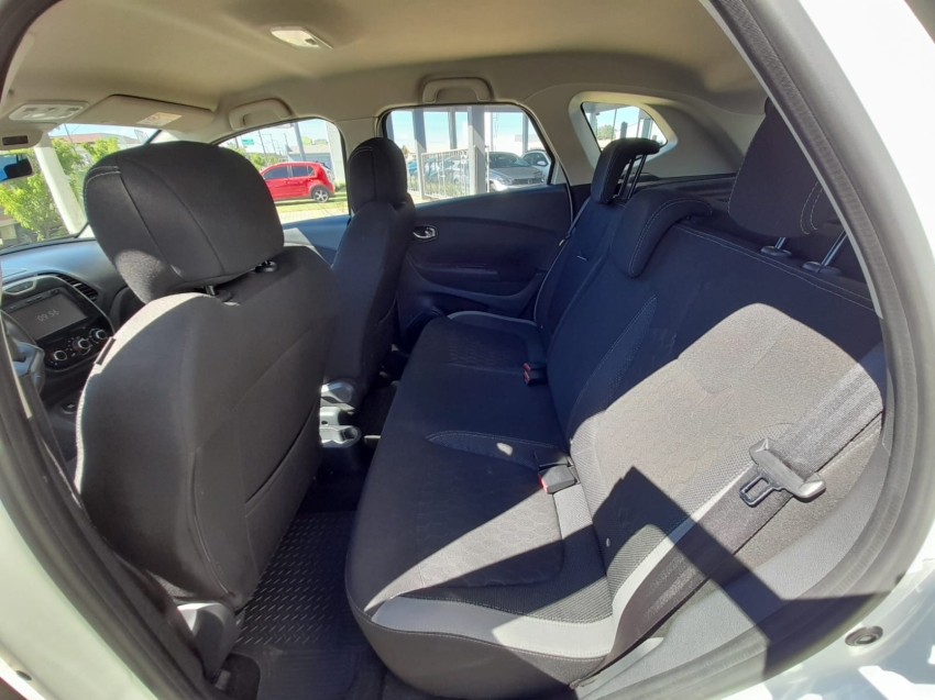 renault captur 1.6 16v sce flex zen manual 4p 201810