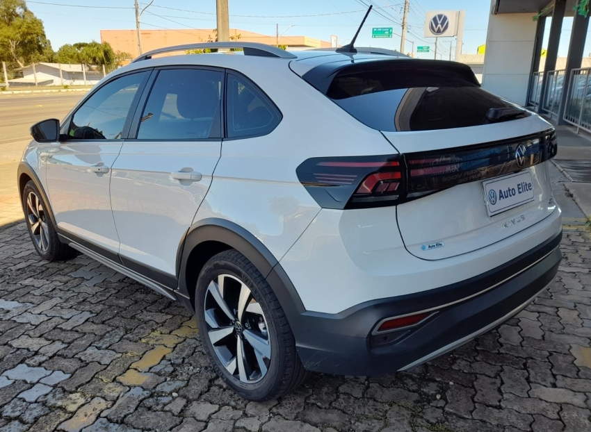 volkswagen nivus 1.0 200 tsi total flex highline automatico 4p 20243