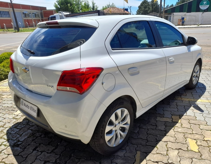 chevrolet onix 1.4 mpfi activ 8v flex 4p manual 20185