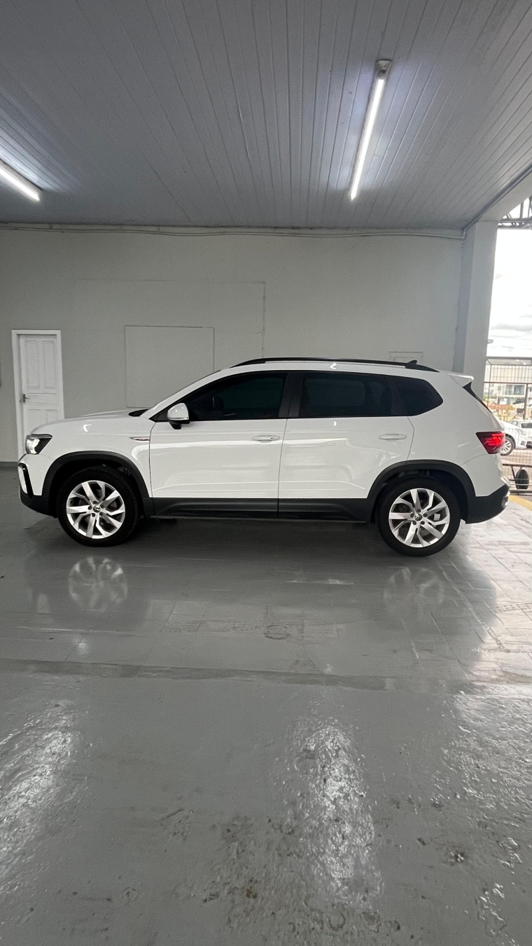 volkswagen taos 1.4 250 tsi total flex comfortline automatico 4p 2022