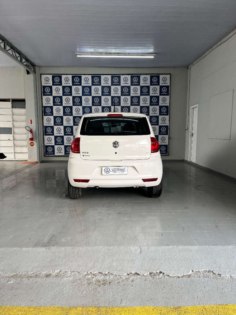 volkswagen fox 1.6 mi 8v flex 4p manual 2014