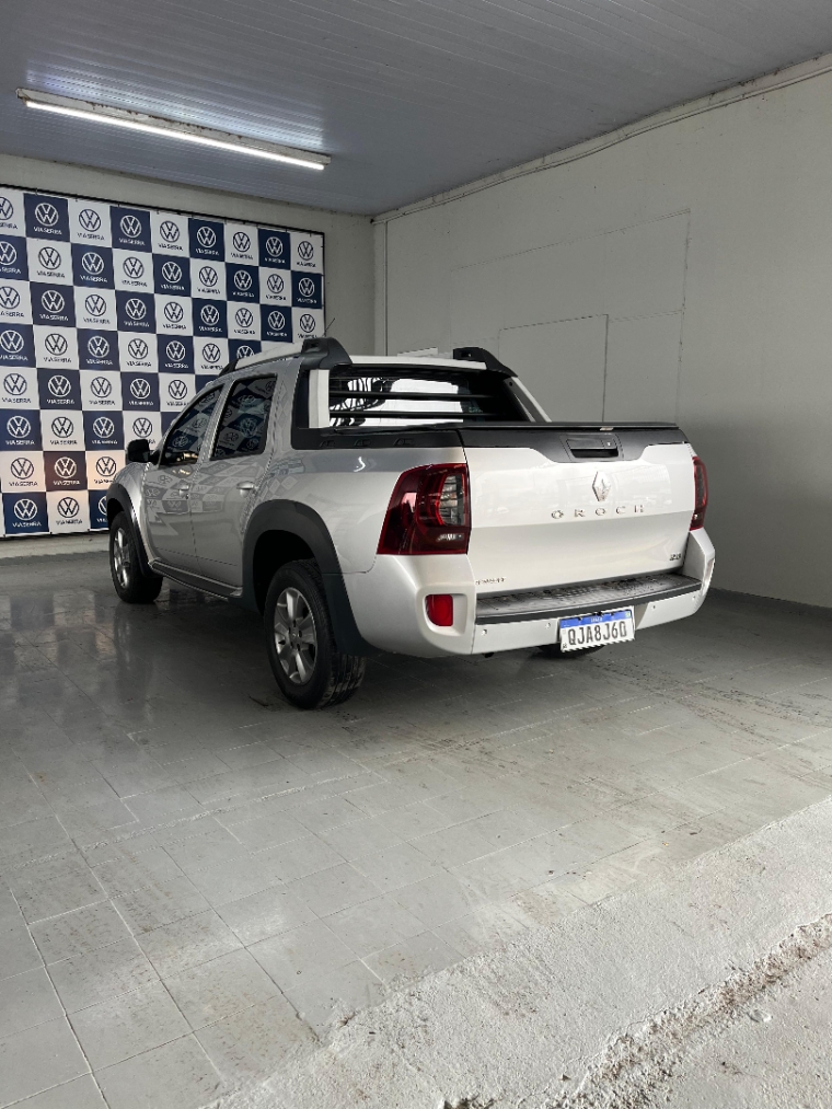 renault duster oroch 2.0 16v hi-flex dynamique automatico flex 4p 2019