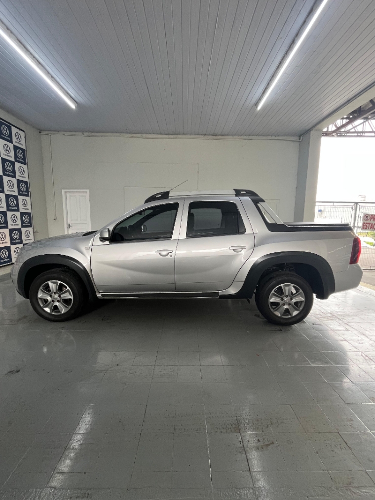 renault duster oroch 2.0 16v hi-flex dynamique automatico flex 4p 2019
