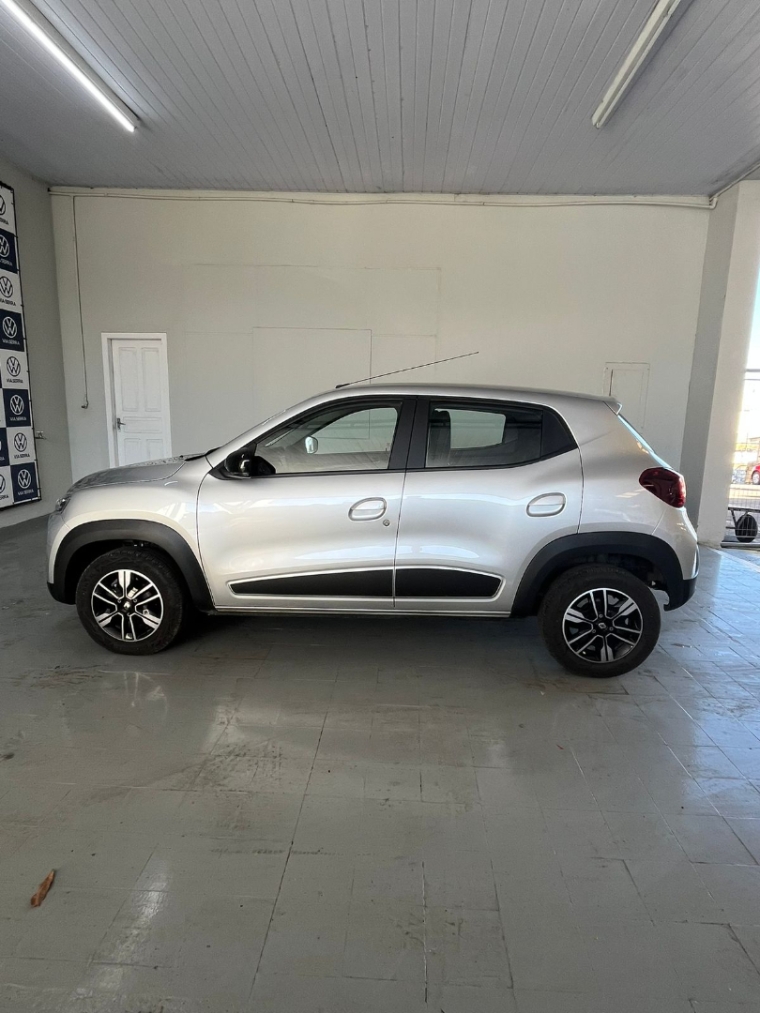 renault kwid 1.0 12v sce flex intense manual 4p 2025