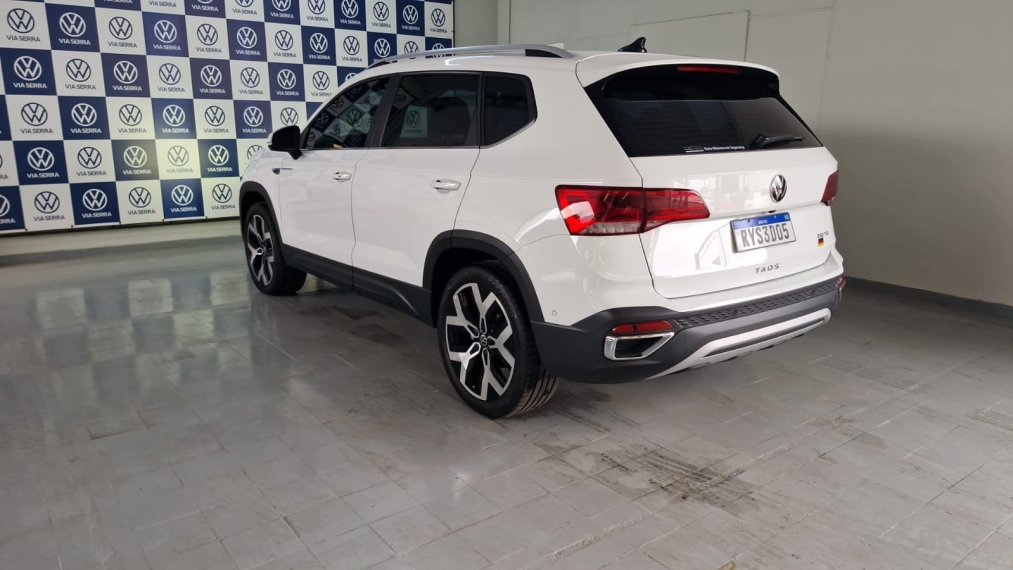 volkswagen taos 1.4 250 tsi total flex highline automatico gasolina 4p 2024