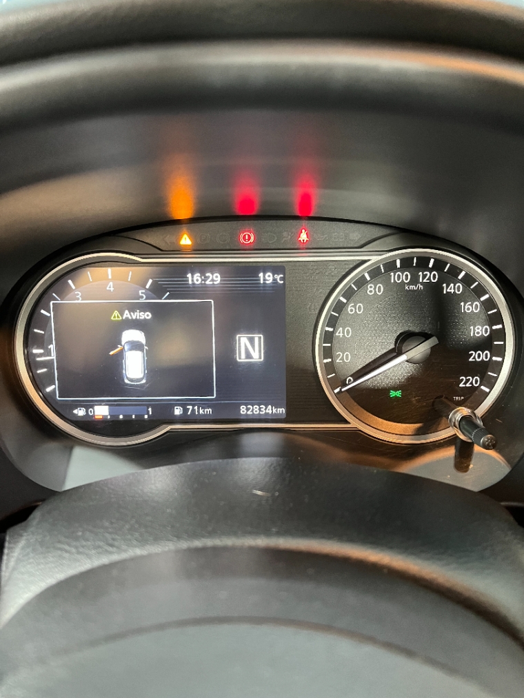 nissan kicks 1.6 16v flexstart sl 4p xtronic flex automatico 2020