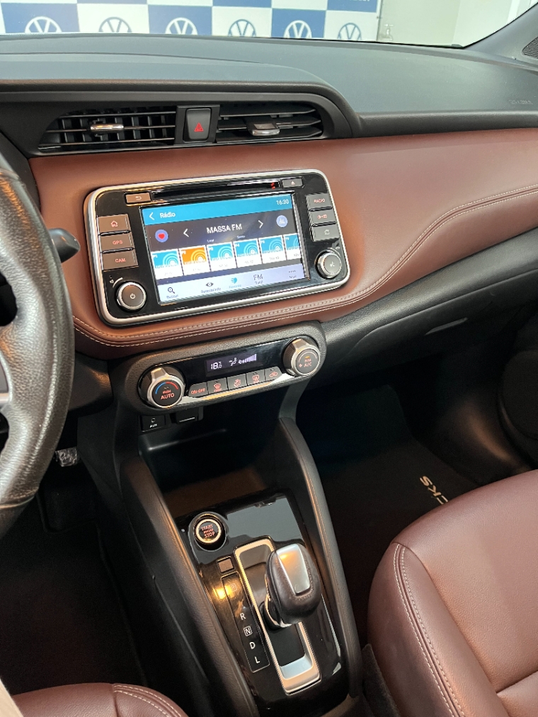 nissan kicks 1.6 16v flexstart sl 4p xtronic flex automatico 2020
