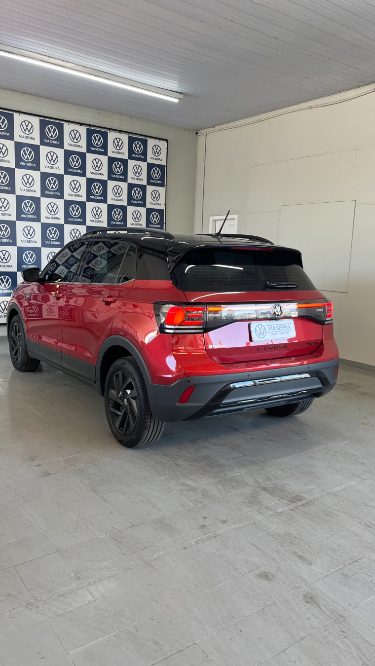 volkswagen t-cross 1.4 250 tsi total flex highline automatico 4p 2025