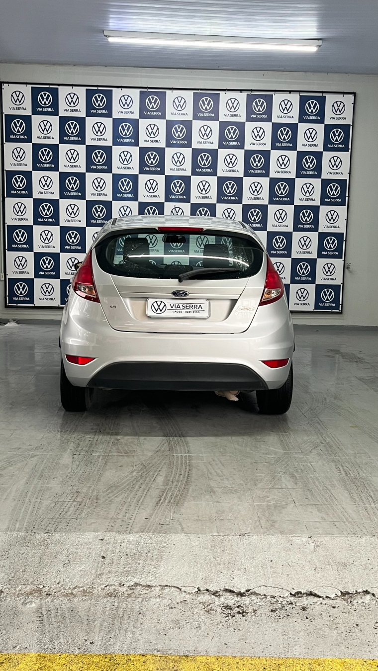 ford fiesta 1.6 se hatch 16v flex 4p manual 2017