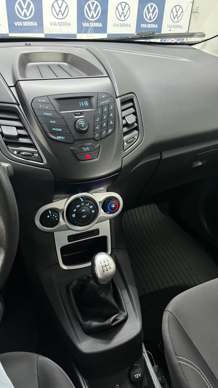ford fiesta 1.6 se hatch 16v flex 4p manual 2017