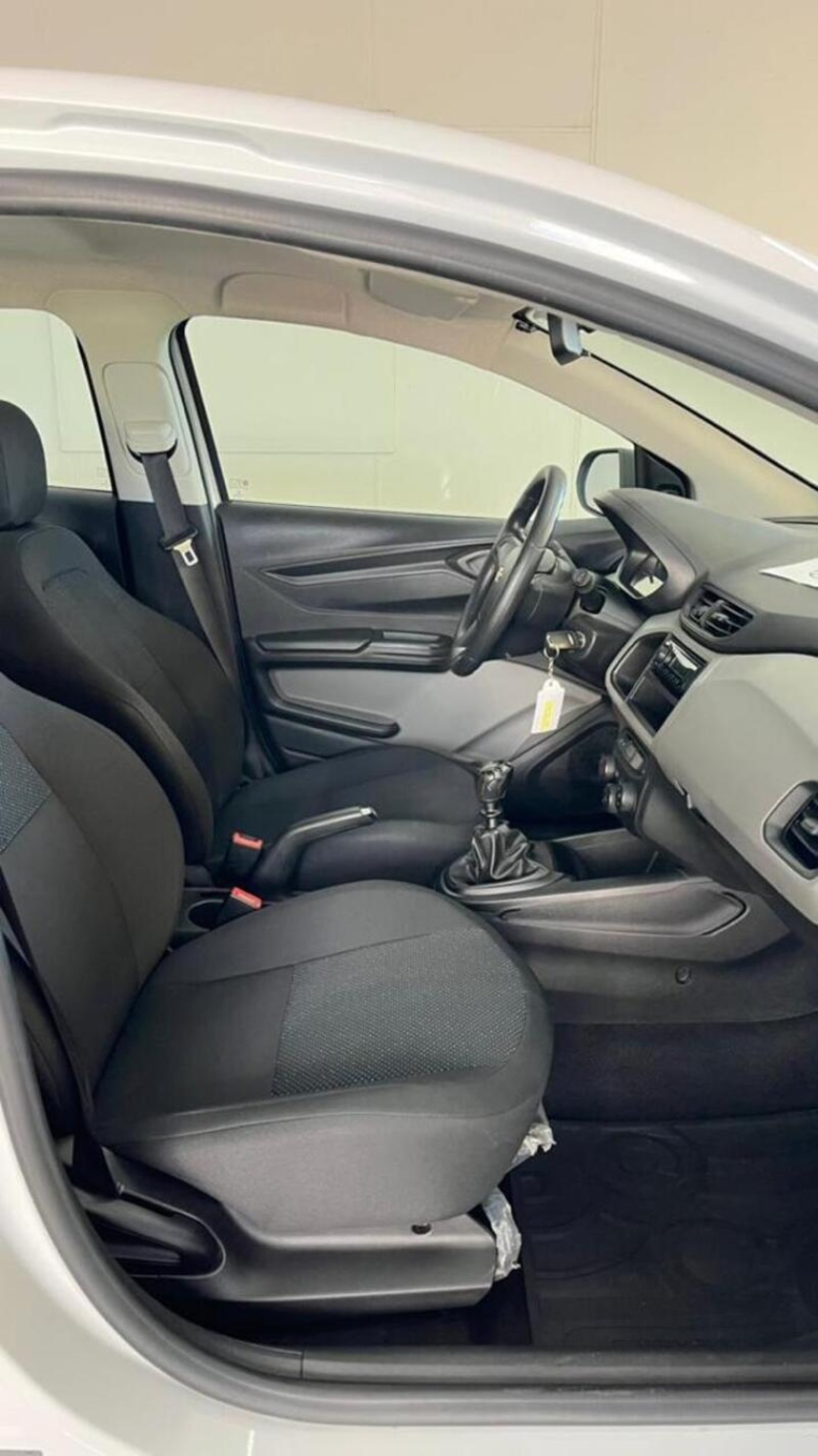 chevrolet onix 1.0 mpfi joy 8v flex 4p manual 9.9 20187