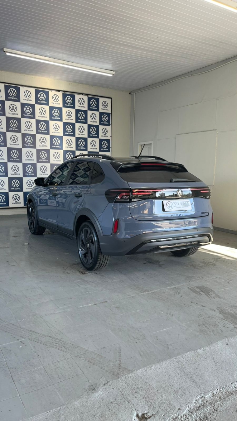 volkswagen nivus 1.0 200 tsi total flex highline automatico 4p 20252