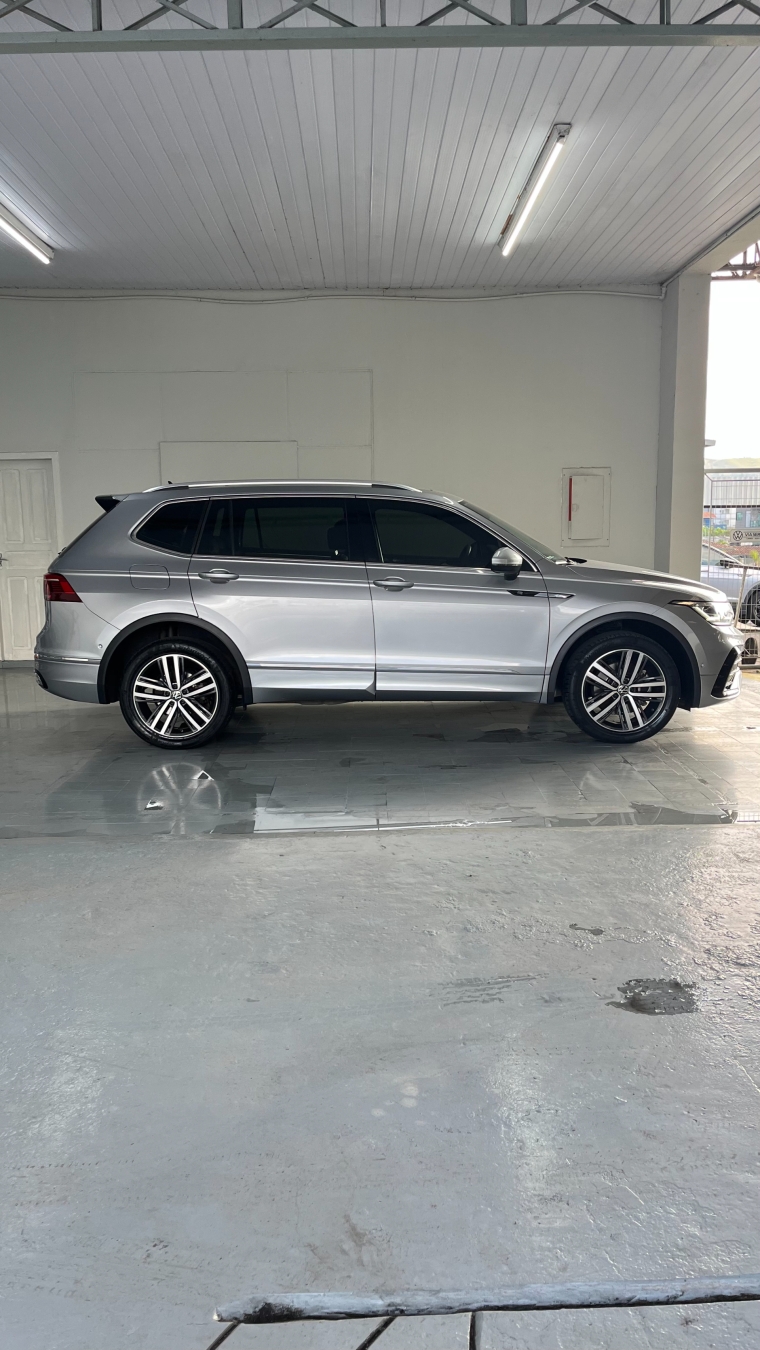 volkswagen tiguan 2.0 300 tsi gasolina allspace r-line automatico flex 4p 20242